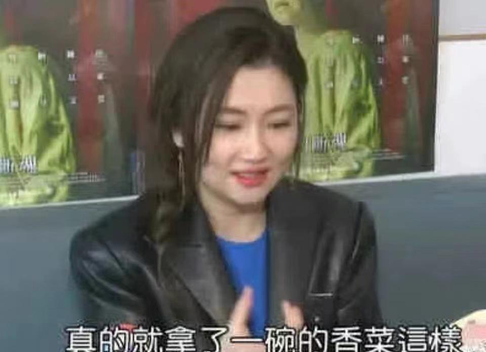 陈乔恩首晒艾伦正脸照秀恩爱,陈乔恩和艾伦机场秀恩爱