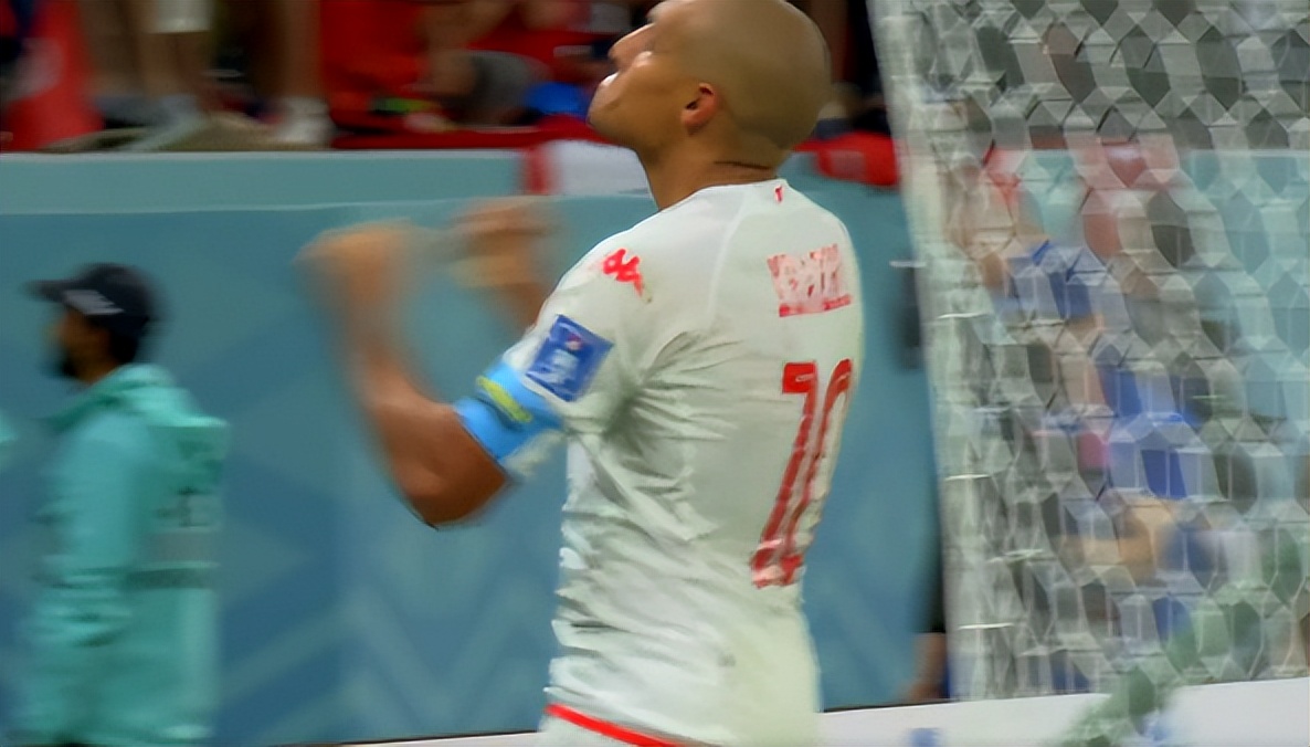 爆冷一场2-0让卫冕冠军轰然倒下,卫冕冠军0-3出局谁又能想得到呢