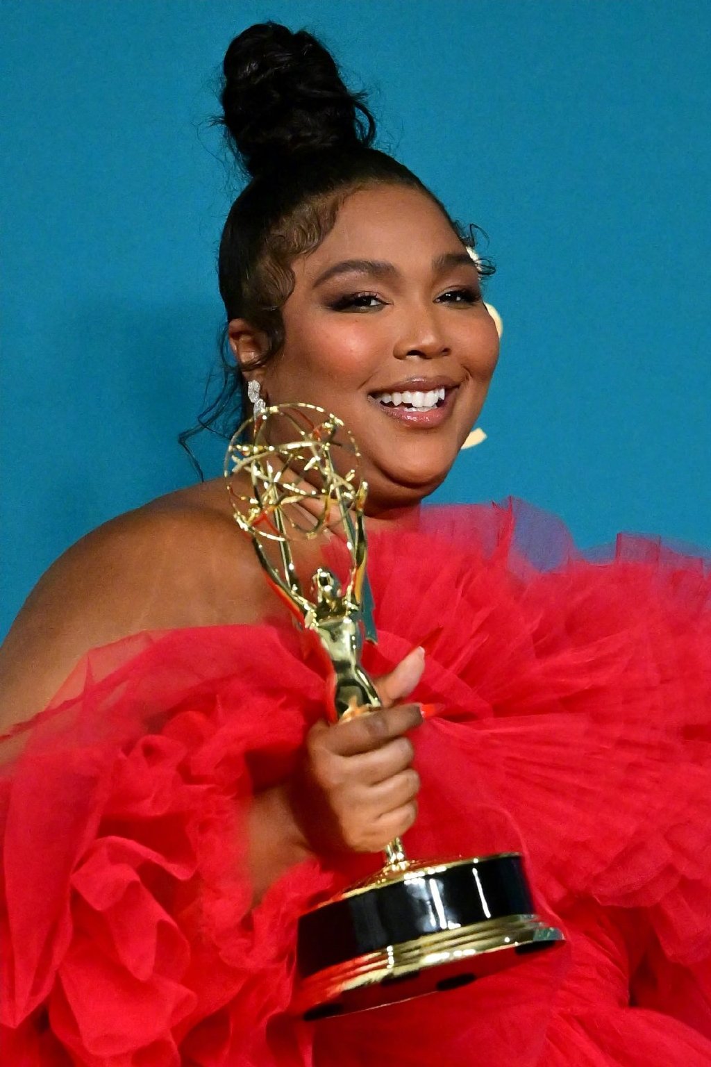 艾美奖红毯女星礼服图片,2019红毯艾美奖