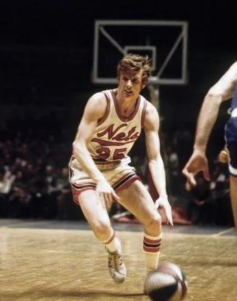 nba球衣变迁史,布鲁克林篮网队1号球衣