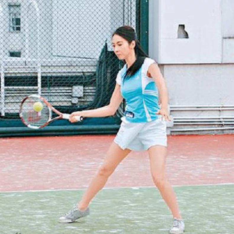 你认识几个打网球的明星?