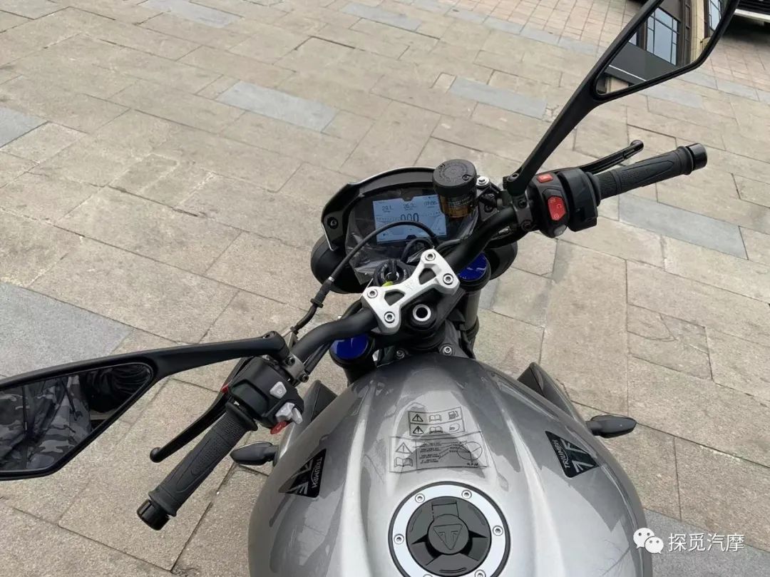 凯旋streettriple765rs评测,凯旋新款streettriple765rs