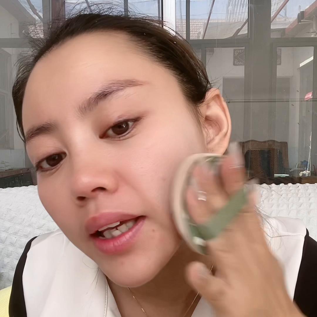 回复感谢这个姐妹过来的反馈！粉底液只要按照我方法来用...