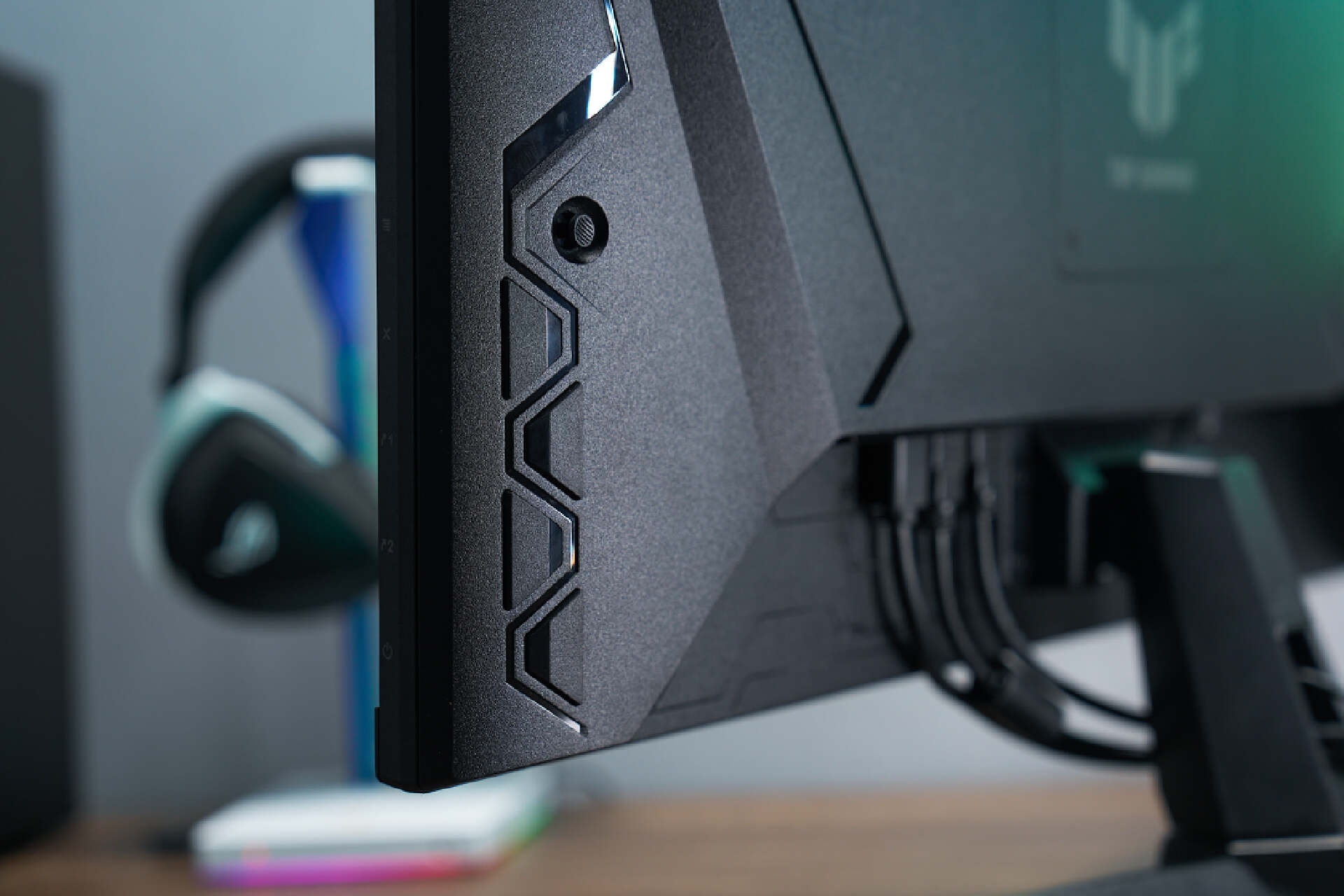 华硕天选x2023台式机改装,华硕天选x2023台式加硬盘