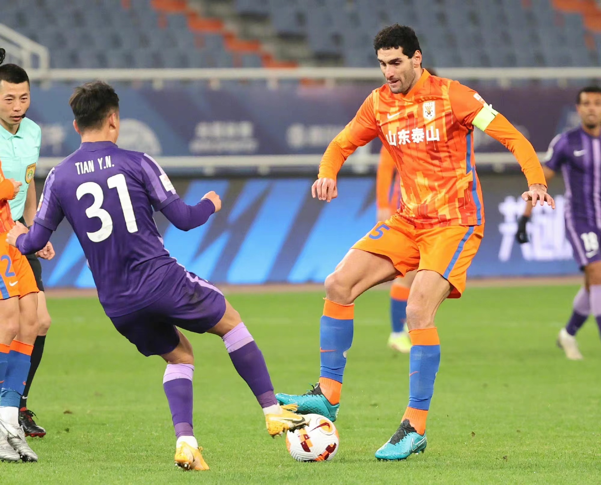 费莱尼新闻最新消息,费莱尼发长文回应将离队