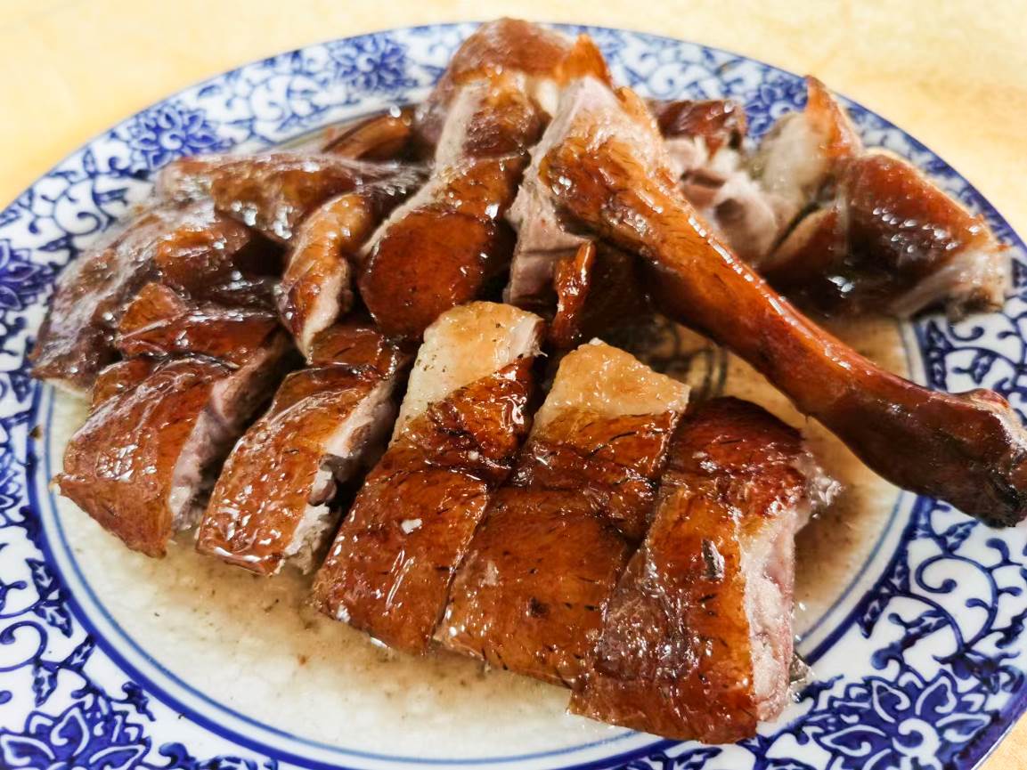 14奔腾b70试驾完整视频,2014奔腾b70运动豪华版