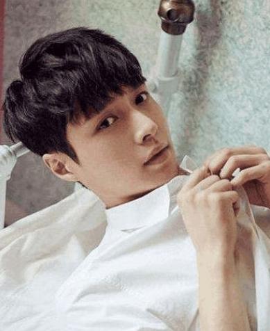 脸型和发型的搭配视频教学,脸型与发型怎么搭配好看