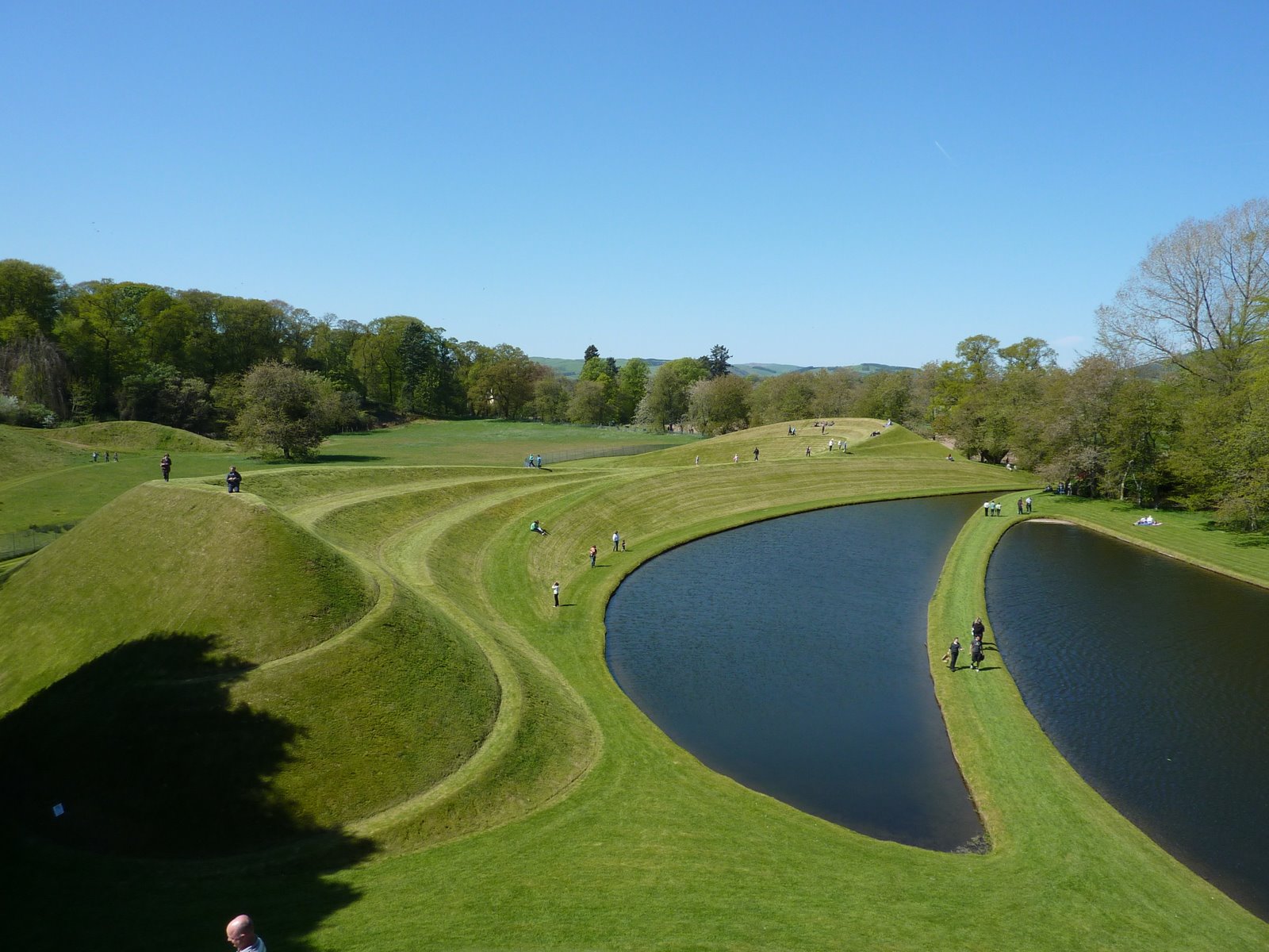 在花园中思考宇宙——詹克斯宇宙思考花园