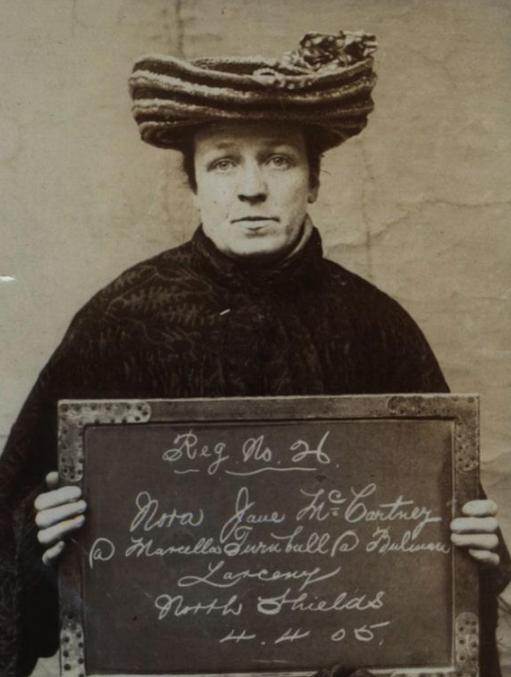 维多利亚时代,英国街头移动广告和噱头广告的发展