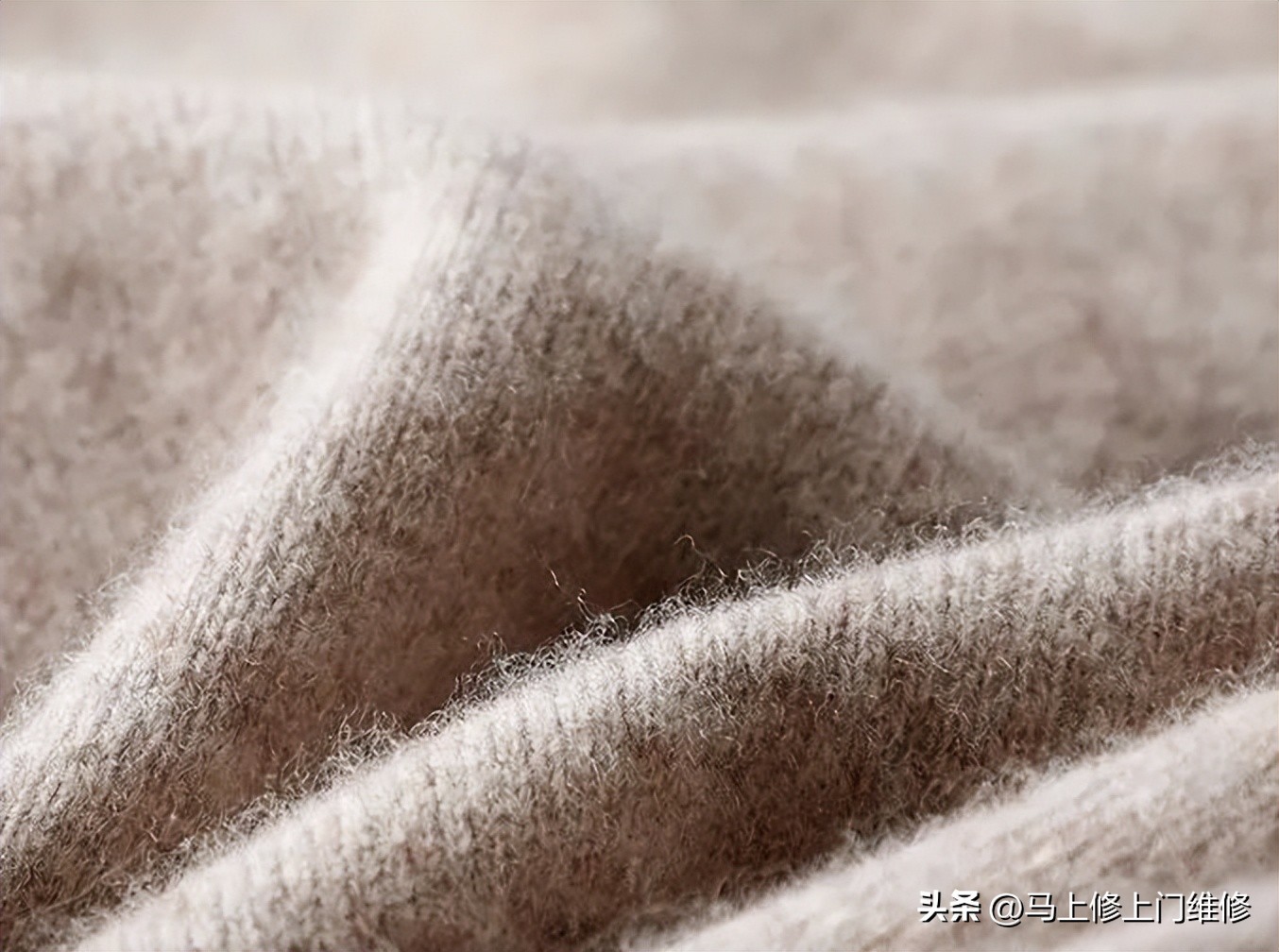 羊毛衫洗后袖子变长了轻松复原,羊毛衫洗缩水了复原最有效方法