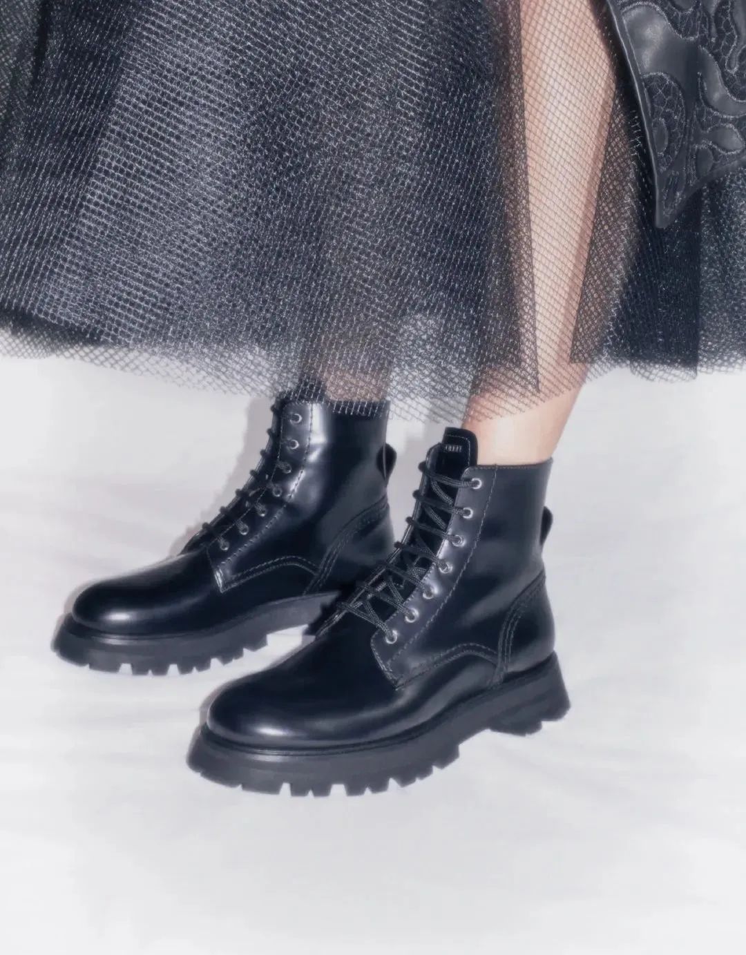 小个子穿什么鞋子更好看显得更高,显高显腿细的鞋推荐