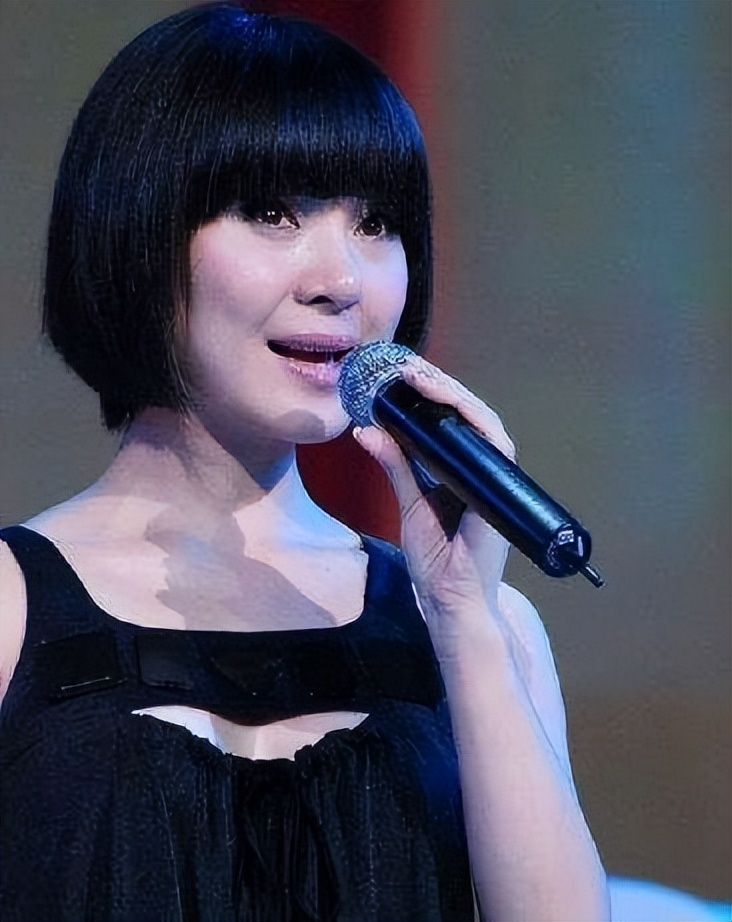 从红极一时到落魄的女星,从爆红到无人问津的歌手