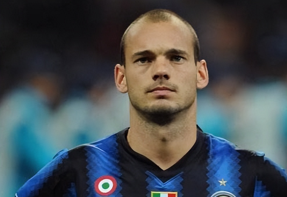 前腰位置的现代之美