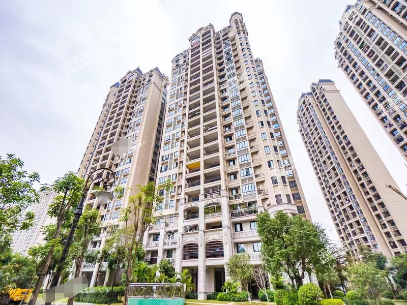 我，90后女孩，在深圳给特殊老人洗澡，可年收入36万，就是有点累