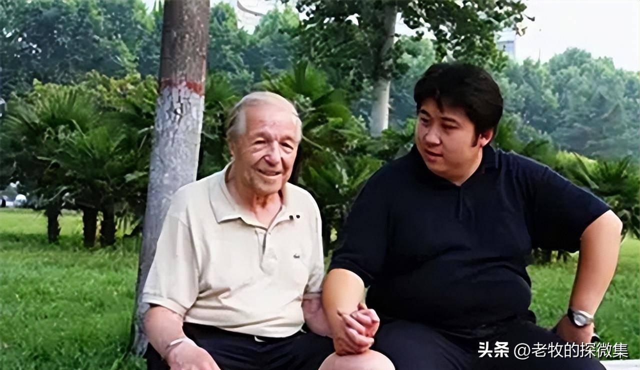 英国留学生房东养老,中国留学生接英国房东来中国养老