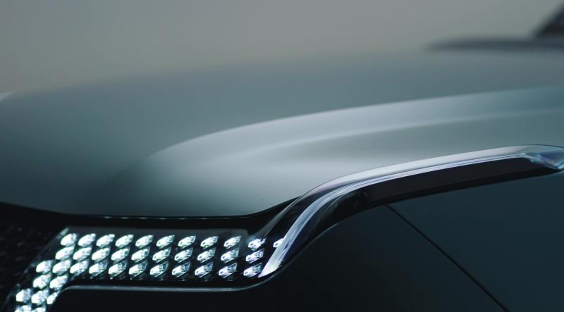 仰望u8龙石绿和萤石白怎么选,仰望u8哑光龙石