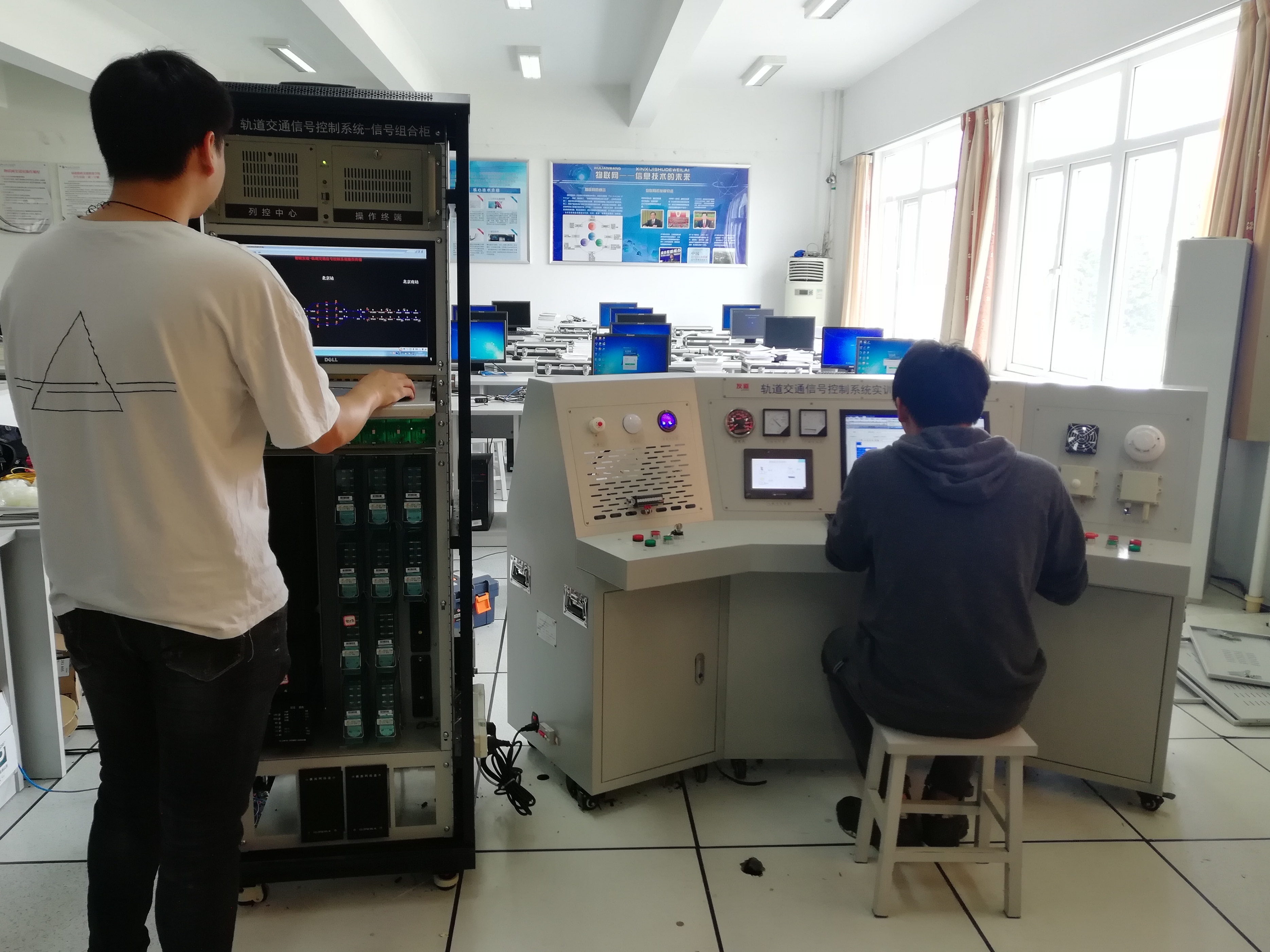 城市轨道工程技术的就业前景和就业方向怎么样?适合女生报考吗?