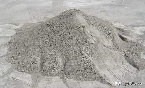 钢、竹、藤在混凝土中作钢筋的比较研究：拉伸和弯曲特性