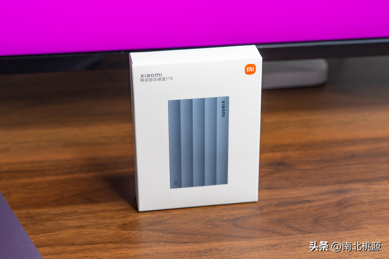 传输速度快的移动固态硬盘,耐用颜值高传输快的移动固态硬盘