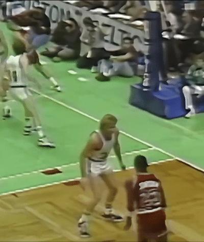 最强nba拉里伯德玩法,最强nba拉里伯德什么意思