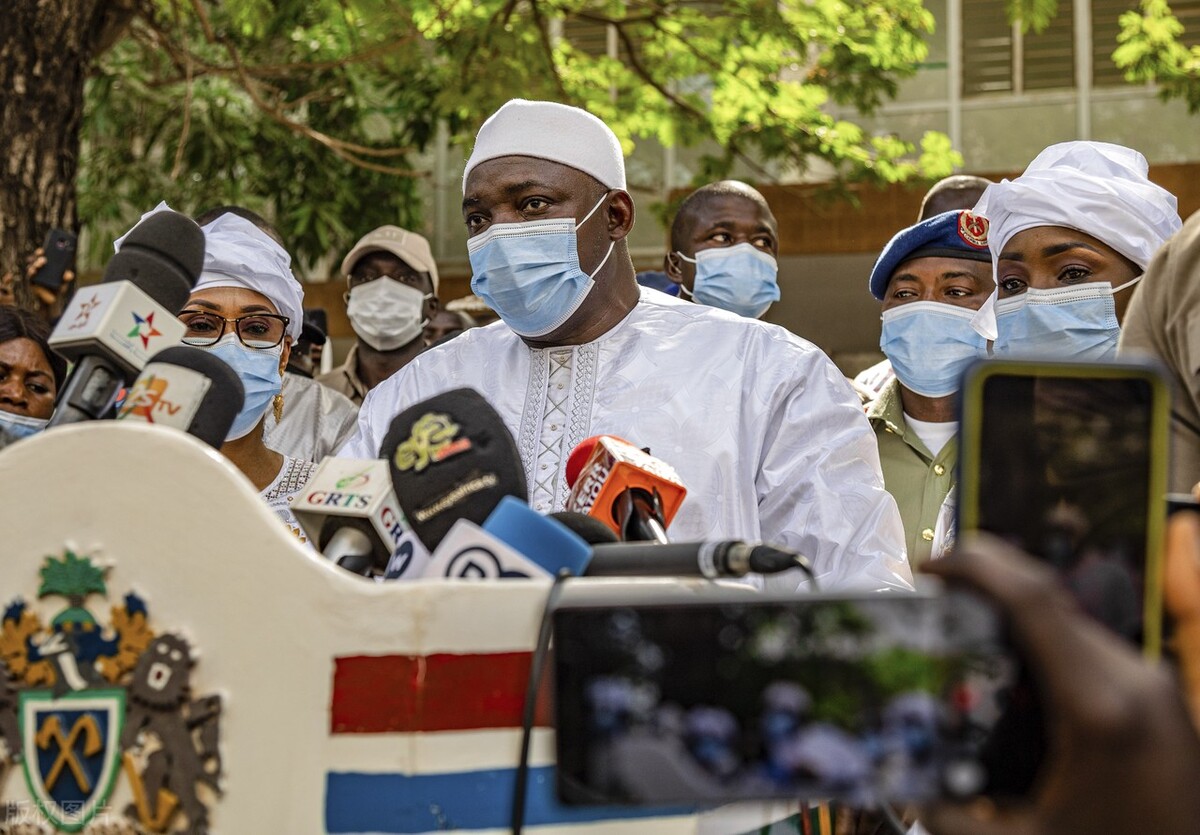 冈比亚攻占苏联全境,宇宙强国冈比亚暴走大事件