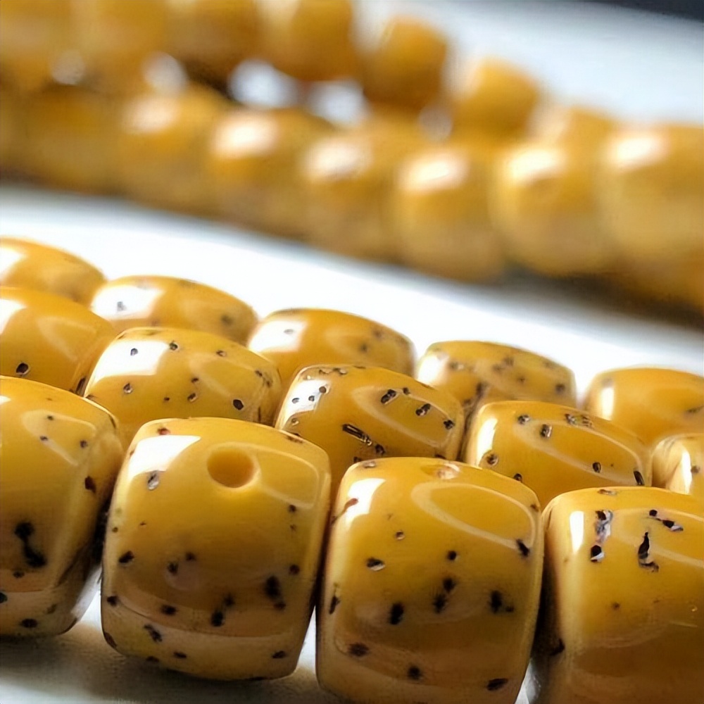 星月菩提到底什么样的好,星月菩提什么品相好