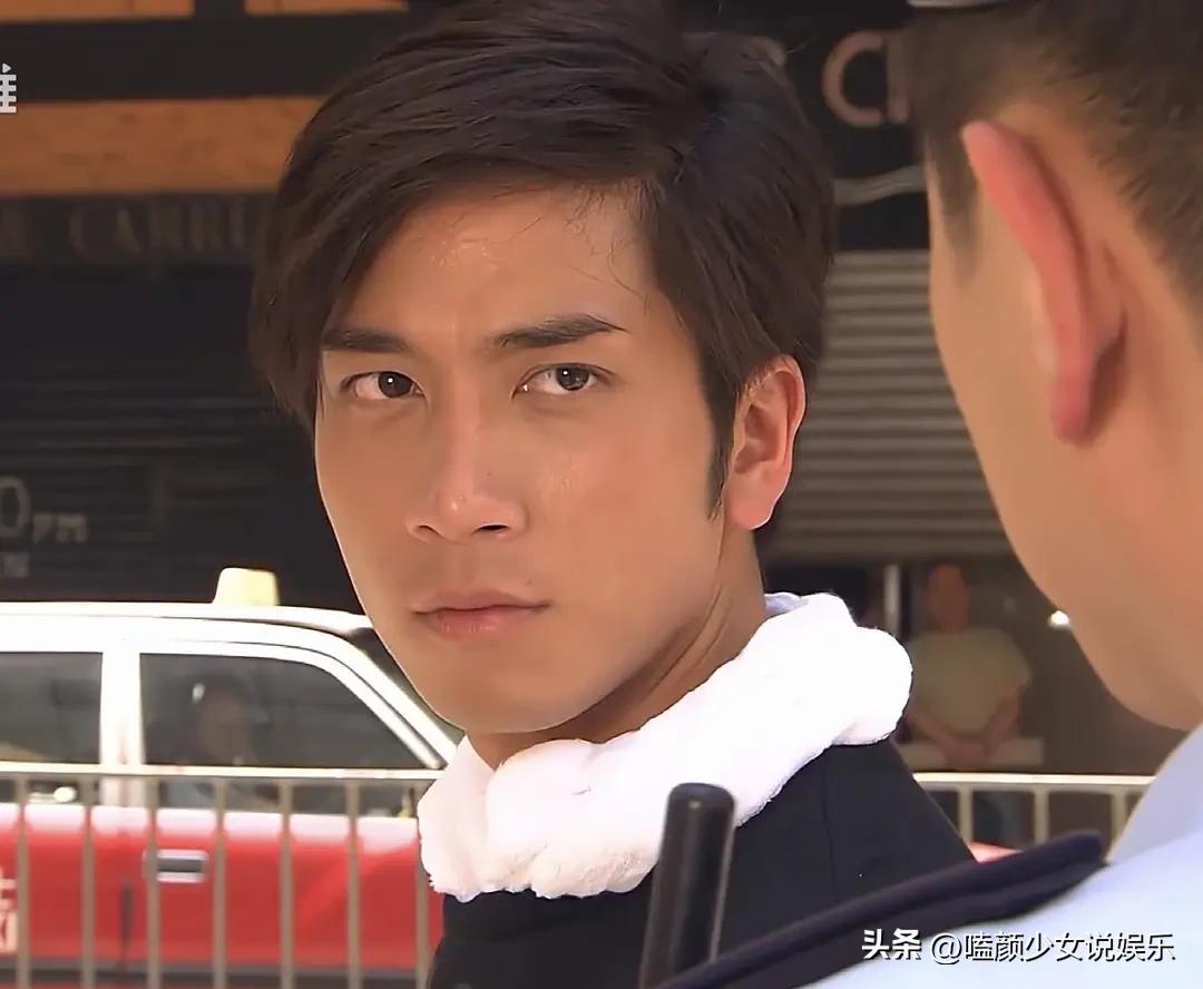 娱乐圈睫毛长的男星,娱乐圈双眼皮大眼男明星