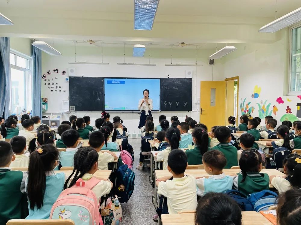 成都天府新区小学,四川天府新区永兴小学5年级6班