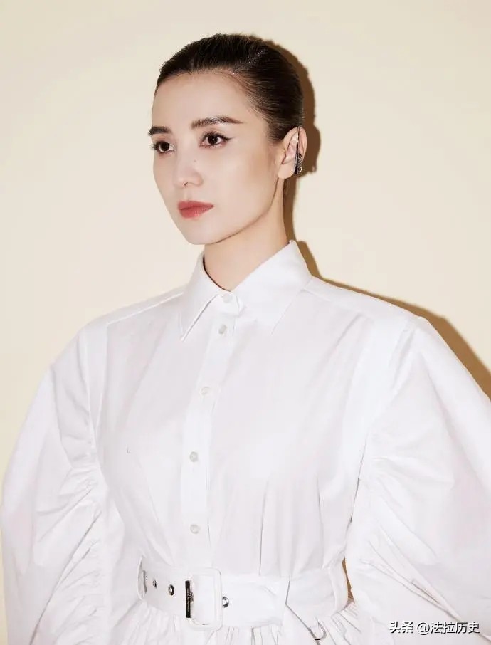 宋佳三段感情生活,41岁宋佳与大7岁绯闻男友