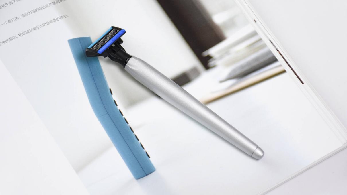 焕醒星洞小飞碟手动剃须刀：520送心仪男生好物！