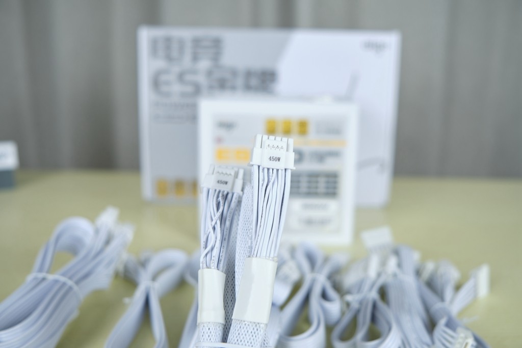 爱国者星璨岚机箱安装240水冷案例,爱国者海景房星璨机箱搭配