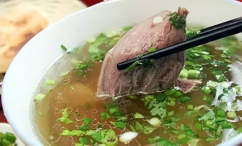 中国吃羊的视频,中国饮食行业三巨头