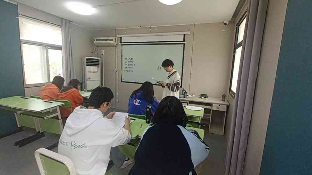 武汉高考复读机构收费标准,武汉高三复读机构哪家好