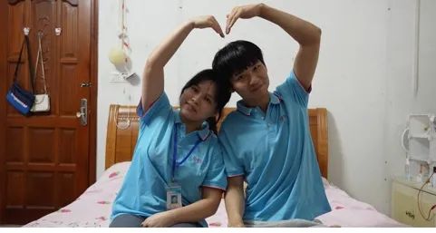 3000多聋人，在她的直播间找到了工作