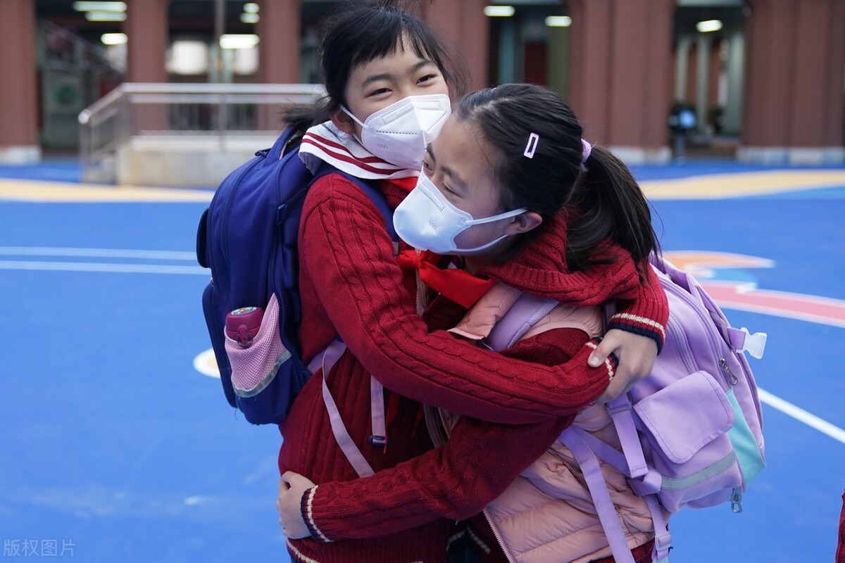 小学孩子在班里不合群怎么办,孩子不合群该怎么引导教案