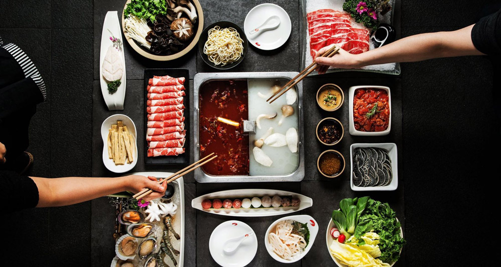 海底捞和巴奴谁的营销方式更好,巴奴和海底捞哪一个更好