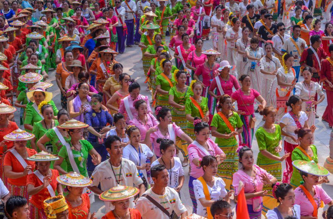 云南耿马傣族2020泼水节,云南泼水节周末两日攻略
