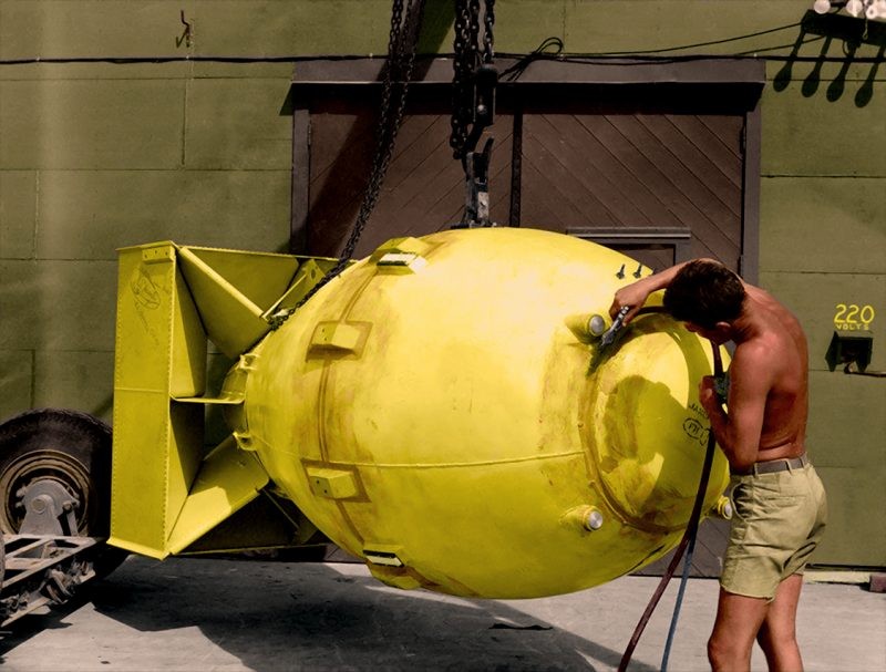 领略二战真实残酷图片,彩色二战真实纪录片