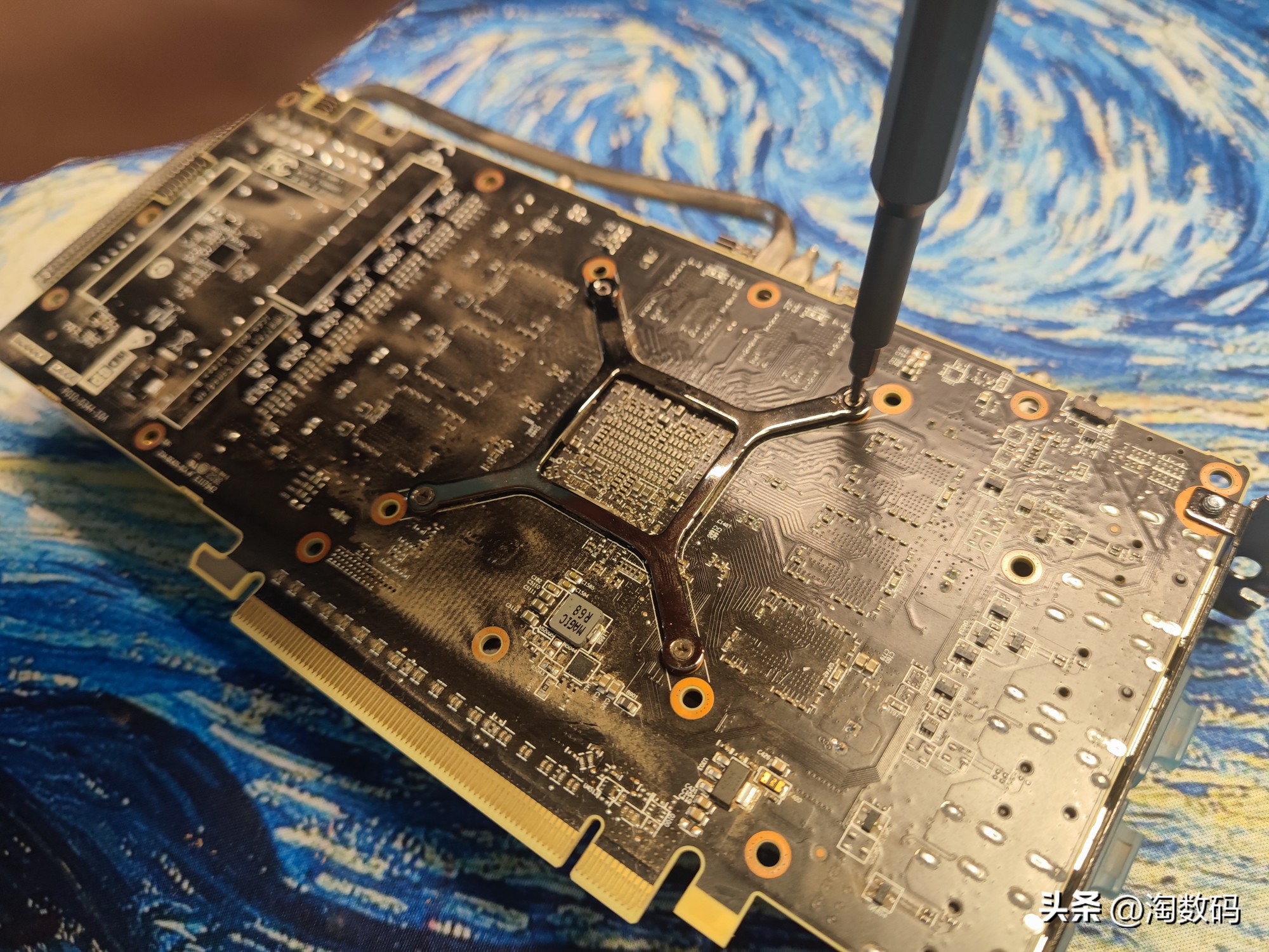 rx5600xt蓝宝石矿渣,蓝宝石5600xt矿渣