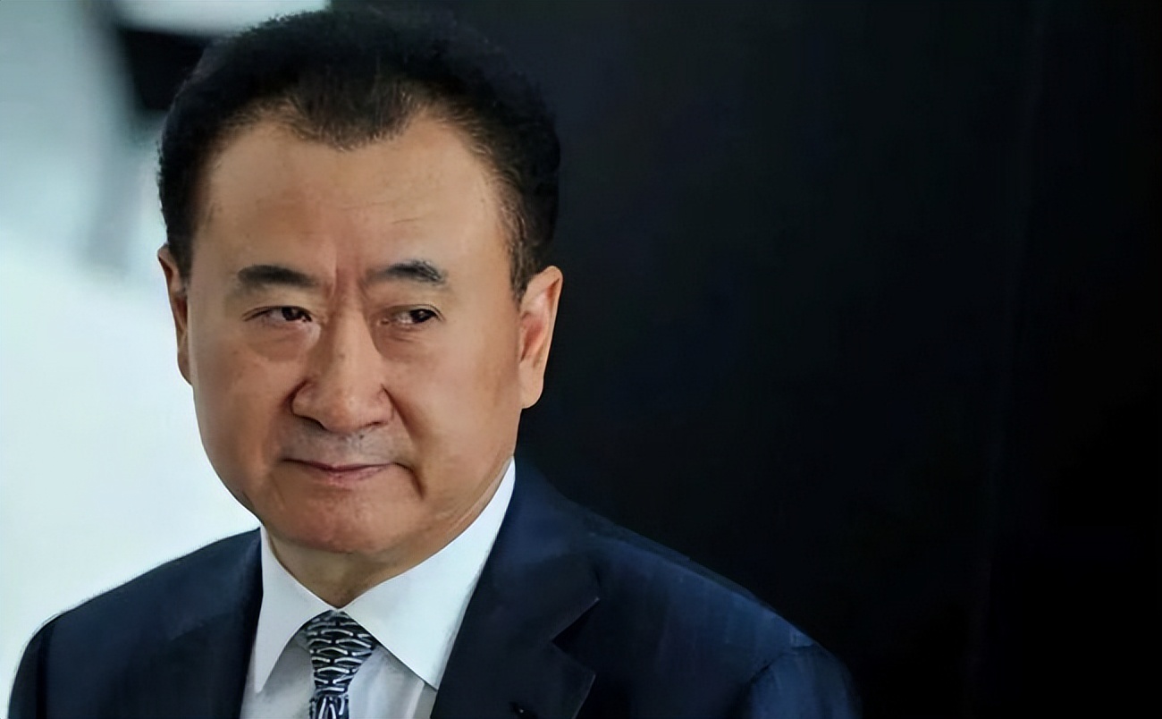 王健林之子王思聪现在的情况如何,王健林债务危机全过程