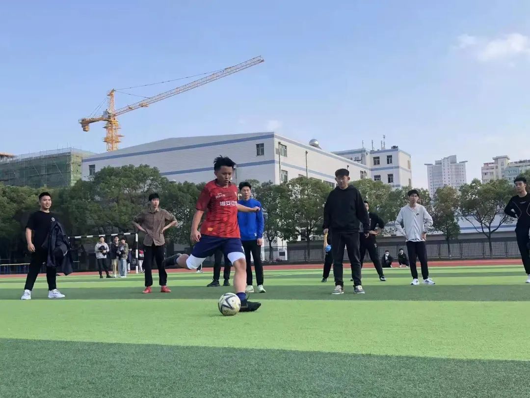 学校校园足球联赛报道,江苏省中小学校园足球联赛