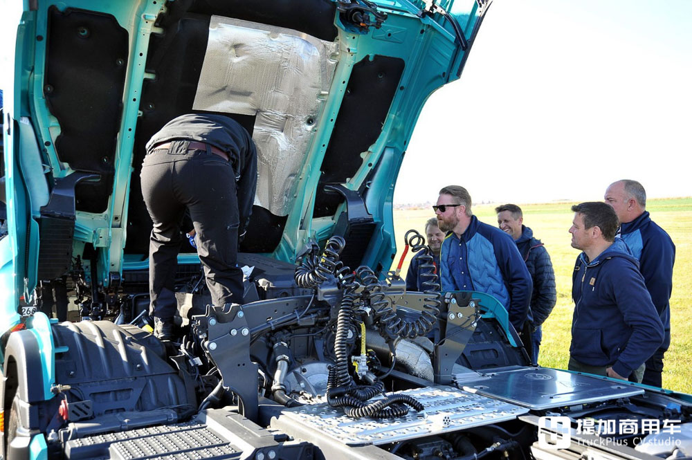 卡车测评斯堪尼亚,斯堪尼亚卡车吉尼斯世界纪录