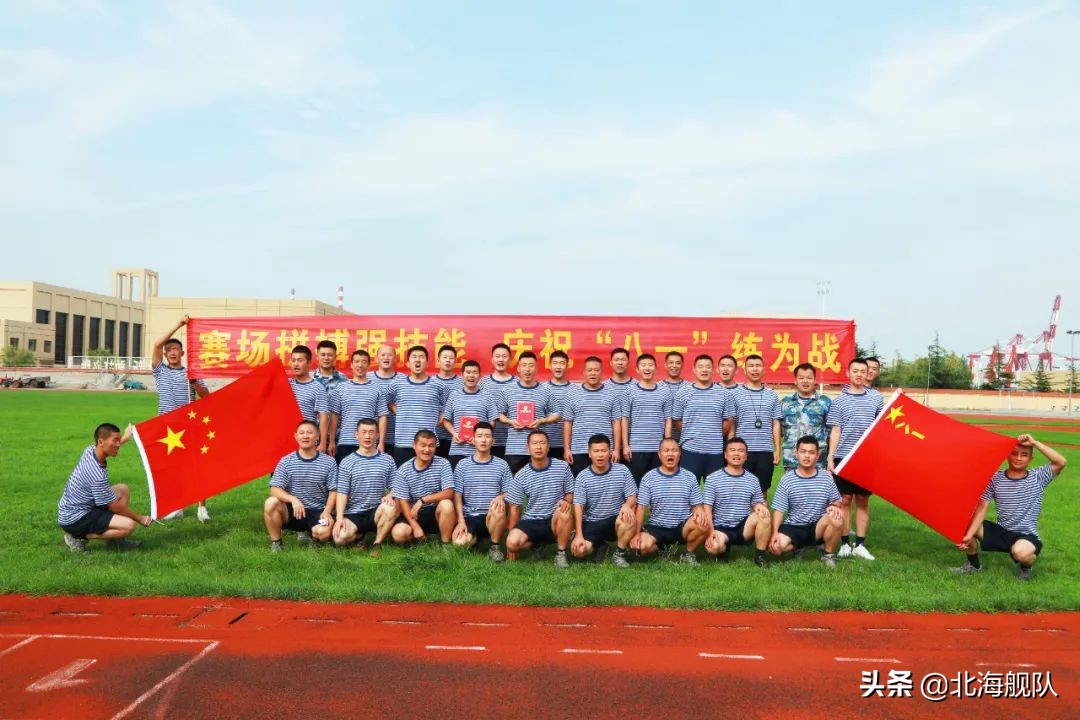 用真心暖兵心军营里的暖心事,以情带兵暖兵心