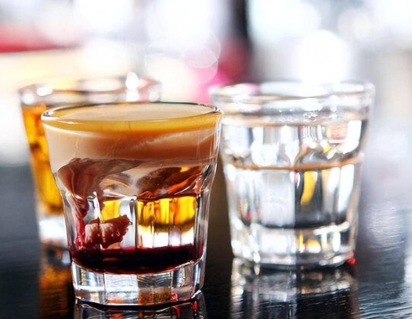 祸害女性的“液体快乐丸”是什么？几滴就会昏迷，不记得发生什么