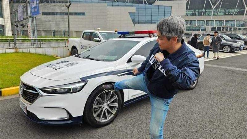 井底之蛙看井口,井底之蛙看井底之蛙