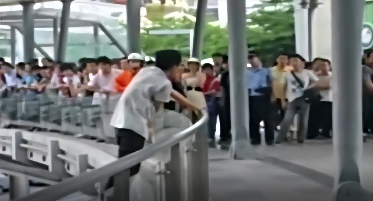 灏忎紮杞荤敓19宀佸皯濂崇尞鍒濆惢,19宀佸皬浼欒交鐢熷皯濂崇尞鍒濆惢