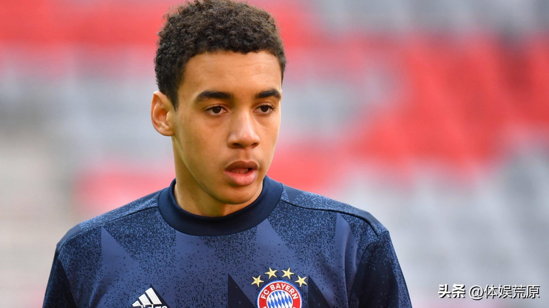 德甲榜首大战，近10年最激动人心“国家德比”，拜仁新帅首秀