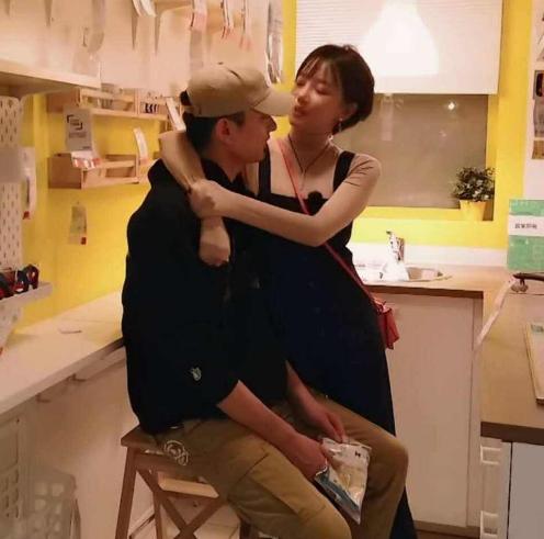 盘点娱乐圈那些姐弟恋的明星,再次恋上小鲜肉的女明星