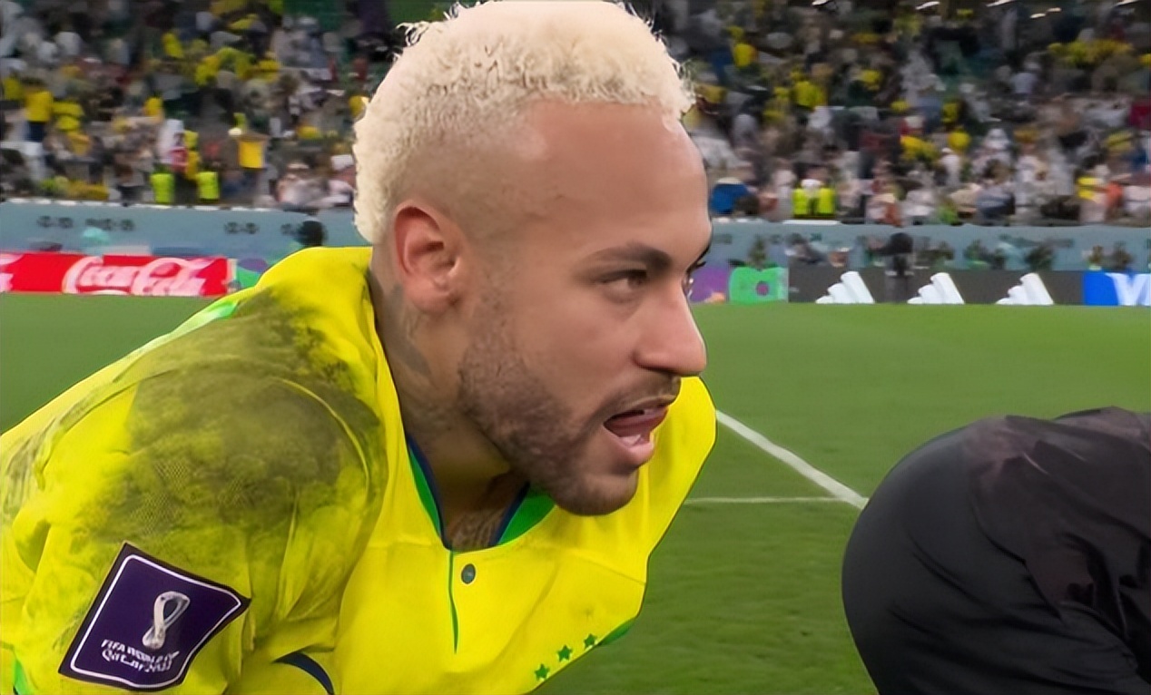 16年世界杯巴西阵容,桑巴军团历史最佳阵容后卫