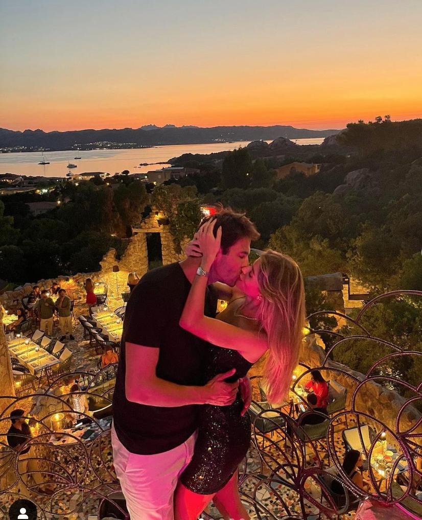 顶级球星的女人们普遍网红化后的经济意义